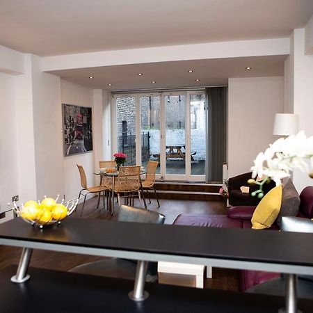 Apt 1, Trafalgar Square 1St Floor By Indigo Flats Londres Exterior foto