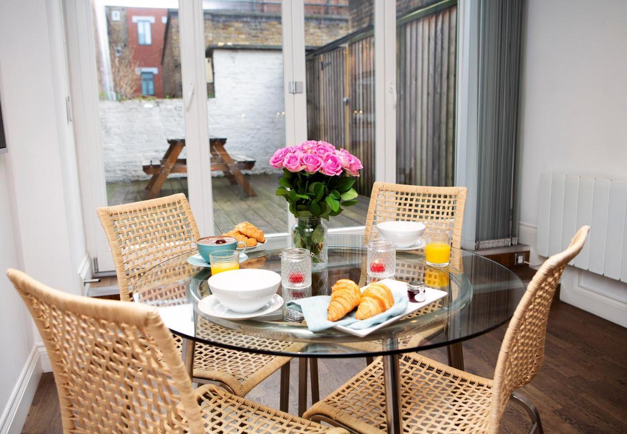 Apt 1, Trafalgar Square 1St Floor By Indigo Flats Londres Exterior foto